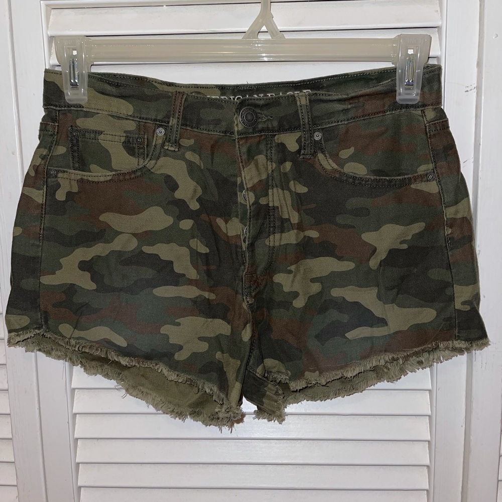 Camo vintage hi-rise shorts from American Eagle